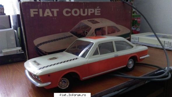 Jucarii Tabla sau Plastic (RO, DDR, USSR, Japonia, China) - De vanzare FIAT COUPE CU - Classic corner