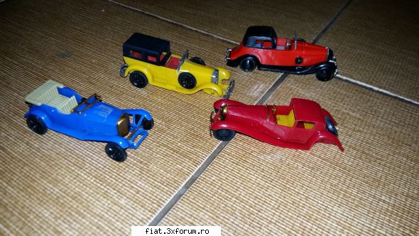 Jucarii Tabla sau Plastic (RO, DDR, USSR, Japonia, China) - set 4 masinute VANDUTE - Classic corner