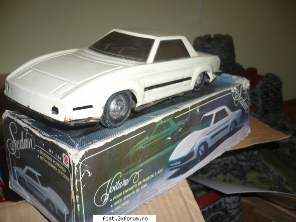 Jucarii Tabla sau Plastic (RO, DDR, USSR, Japonia, China) - de vanzare 45 ron plus posta - Classic corner