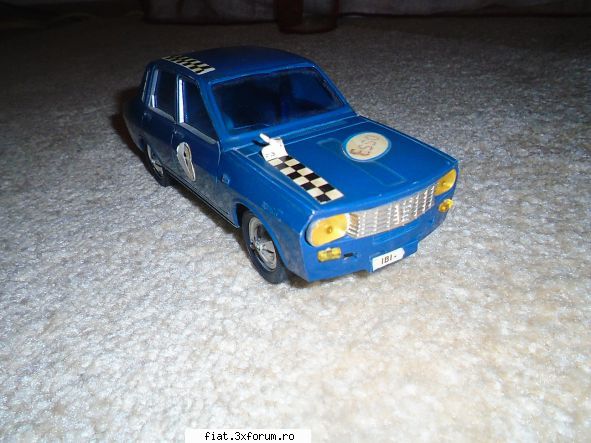 Jucarii Tabla sau Plastic (RO, DDR, USSR, Japonia, China) - Renaultt 12 Spania, anii 70 - Classic corner