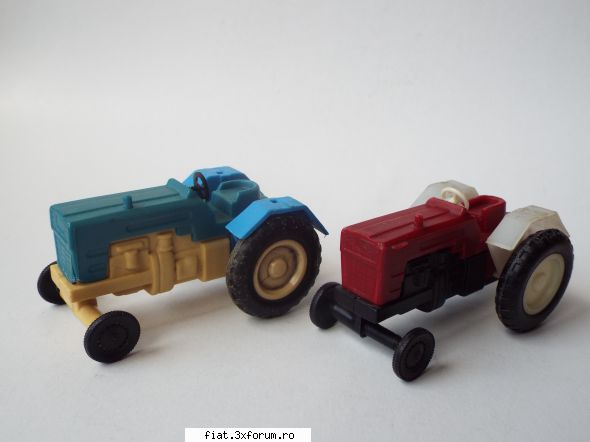 Jucarii Tabla sau Plastic (RO, DDR, USSR, Japonia, China) - Tractorase socialiste - Classic corner