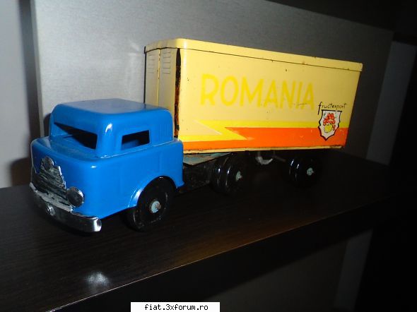 Jucarii Tabla sau Plastic (RO, DDR, USSR, Japonia, China) - camion FRUCTEXPORT Lugoj, roti - Classic corner