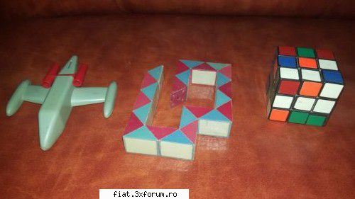 Jucarii Tabla sau Plastic (RO, DDR, USSR, Japonia, China) - O alta poza Vandut rubik - Classic corner