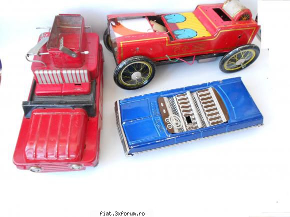 Jucarii vechi la schimb : - Lotul 7 se vinde cu 70 lei + taxele postale sau - Classic corner