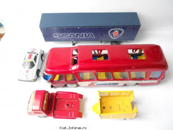 Jucarii vechi la schimb : - Lotul 8 (modificat ) se vinde cu 70 lei + taxele - Classic corner