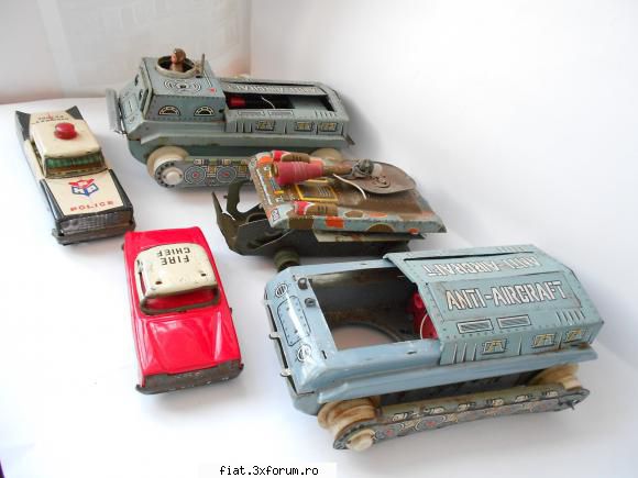 Jucarii vechi la schimb : - Lot 10 : VANDUTE - Classic corner