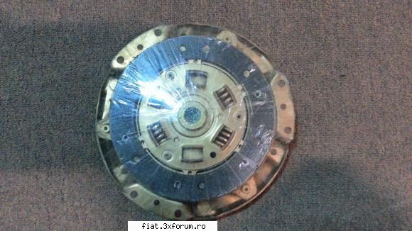 Kit ambreiaj NOU(placa+disc) - Imi cer scuze,acest anunt s-a strecurat din - Club Fiat 850