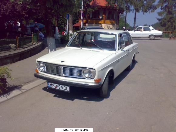 La Vie en Rose - Sovata 2-3 August 2008 - si inca un volvo - Classic corner