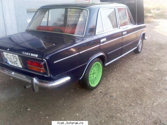 Lada (barn-find) - O poza din spate - Alte marci