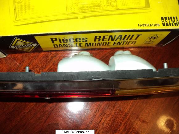Lampa completa seima france - abarth_mcm - Anunturi