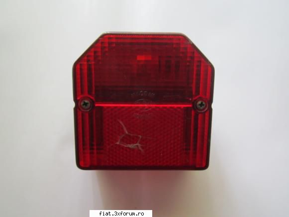 Lampa stop motoreta Hoinar - Salut ! Vand lampa stop pt motoreta Hoinar - Anunturi