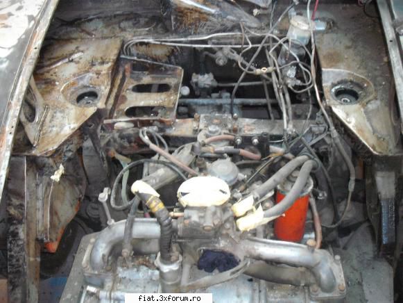 Lancia Flavia - Ok iata trei poze de astazi cu compartimentul - Alte marci