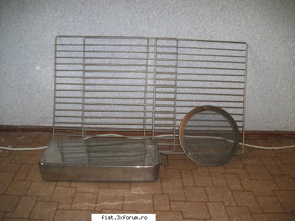 Lichidare garaj - 20. 3 grilaje inox de la cuva de sterilizare - Anunturi