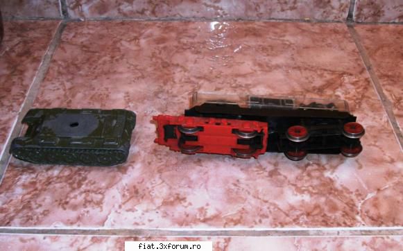 Lichidare garaj - Sasiu locomotiva HO cu motorase si 4 osii - nu - Anunturi