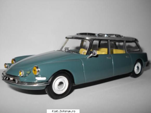 MACHETE ...d'ale lu' Theo(sc.1:43)! - 5.-CITROEN ID Break(1960)-produs UNIVERSAL HOBBIES - Classic corner