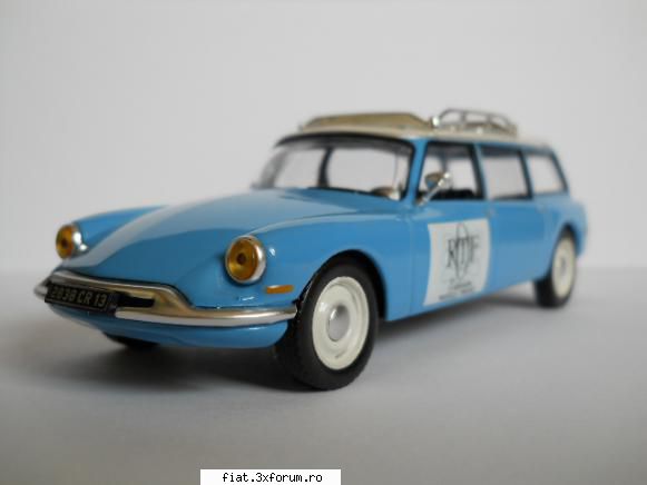MACHETE ...d'ale lu' Theo(sc.1:43)! - 15.-CITROEN ID19 Break ''ORTF''-produs IXO(ALTAYA) - Classic corner