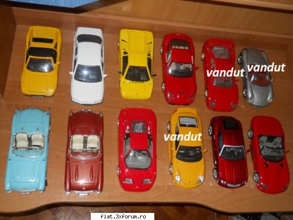 Machete 1:18 - Vand urmatoarele machete auto la scara 1:18 - Anunturi