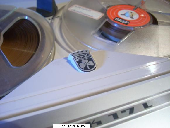 Magetofon Grundig TK 17 L de luxe -pe lampi - Up. Accept si schimb - Anunturi