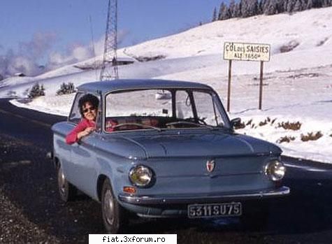 Masinile clasice. Care pe care copiaza? - Si originalul...Interesante cel putin aceste - Classic corner