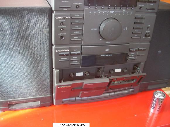 Minisistem GRUNDIG - Minisistem GRUNDIG, autentic, Germania . Deci - Anunturi