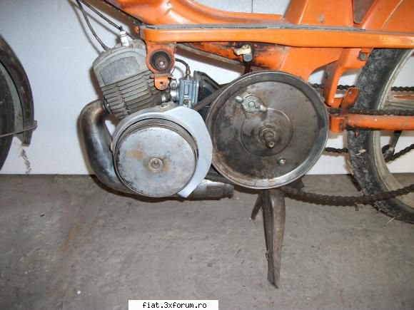Moped Motobecane - Inapoi la 2 milioane lei vechi - Anunturi