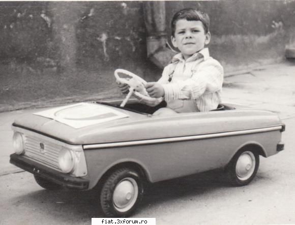 Moskvitch cu pedale - Ciumonk - Anunturi