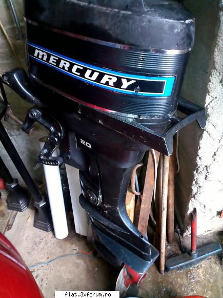 Motor barca MERCURY 20 HP -2T - Vand un motor de barca MERCURY Putere 20 cai 2 - Anunturi