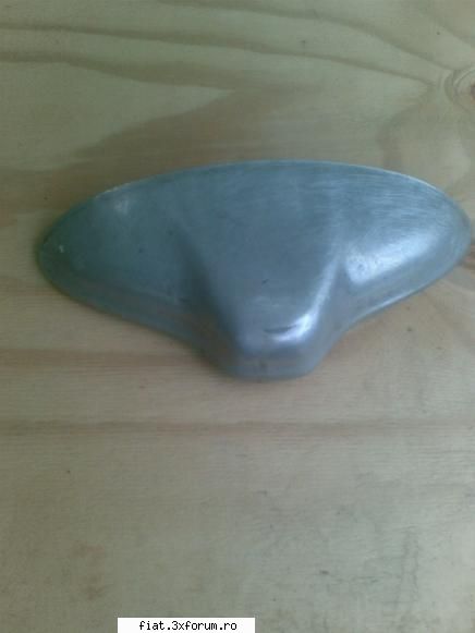 Motor si ceva piese de Fiat 600 - Lampa spate ,25 lei - Bursa