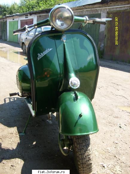 O Vespa ruseasca, adica Viatka - Fabricata in 62, (copiata binenteles dupa Vespa) - Classic corner