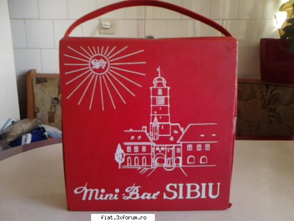 Obiecte vechi din perioada comunista - Mini-bar perioada aniilor 70' folosit numai bun - Classic corner