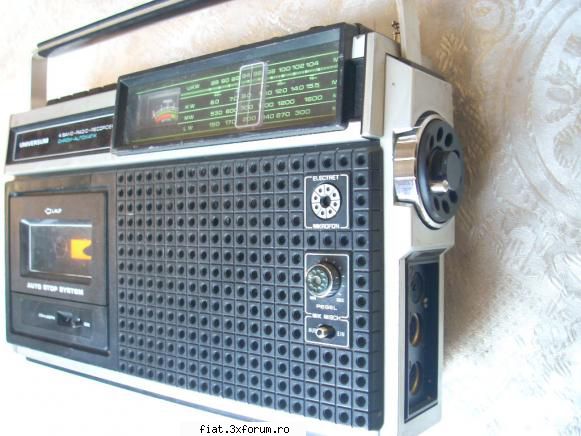 Old-radios - Vand radiocasetofon UNIVERSUM CTR 2748 - Anunturi