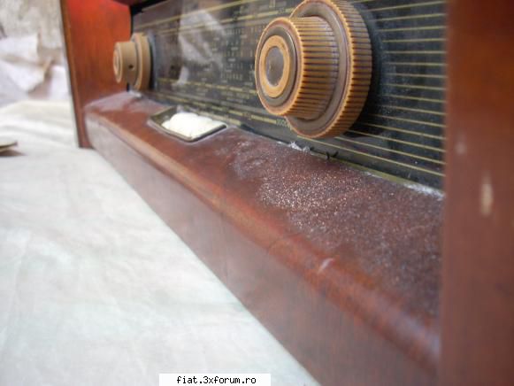 Old-radios - Adaug radio+ pickup Bucuresti 500 . Stare - Anunturi