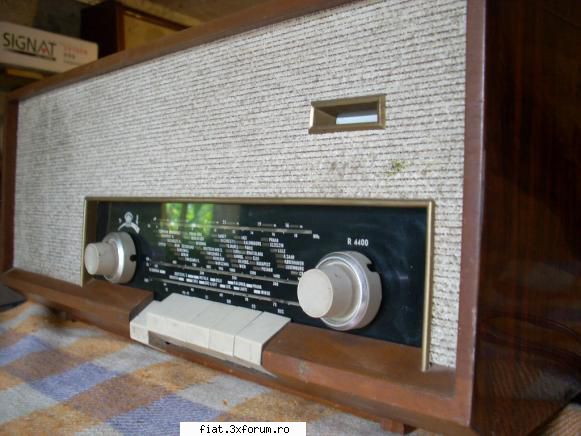 Old-radios - Adaug radio cu lampi ORION RR 4400 Un radio - Anunturi