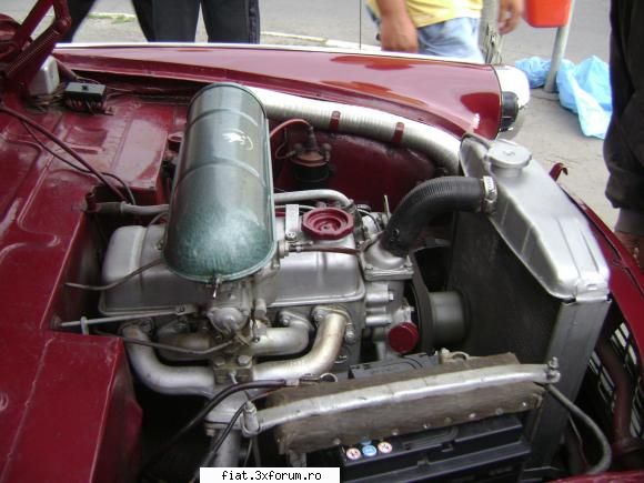 Parada si expozitie la Tirgu Mures - inca,cu motorul - Classic corner