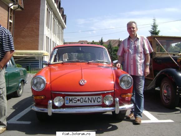 Parada si expozitie la Tirgu Mures - si cu domnul proprietar,un om f cumsecade si - Classic corner
