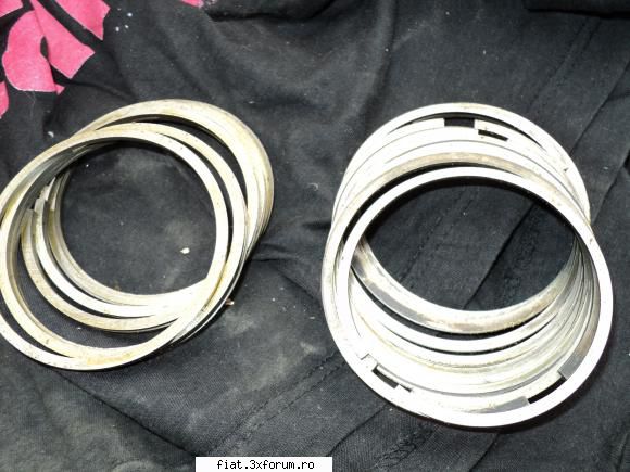 Piese Fiat C/1500L/ - segmenti NOI Fiat 1500L/1500C - Bursa