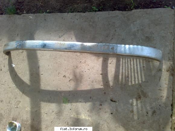 Piese fiat 600 de vanzare - bara spate intraga dar cam ruginita . 10 lei - Bursa