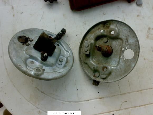 Piese fiat 600 de vanzare - pereche fuzete 30 lei - Bursa