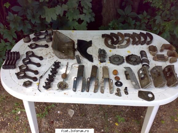 Piese fiat 600 de vanzare - piese "proaspete" : set 4 biele - 20 lei inca un - Bursa