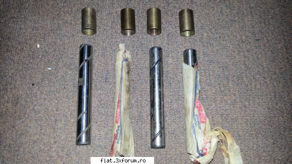 Pivoti(2 buc cu 4 bucse) NOI - voctav - Club Fiat 850