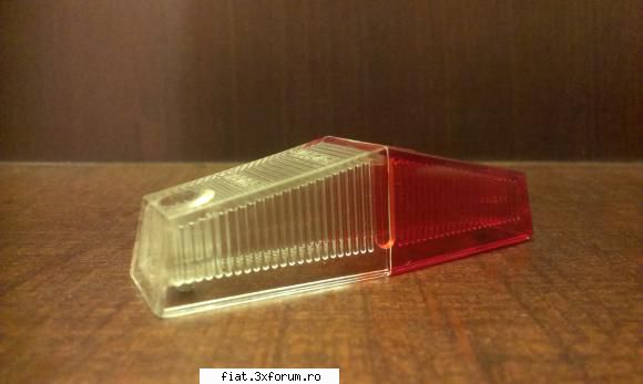 Plexid Dacia 1100, Renault 8/10 - Plexid semnalizator lateral pt. Dacia 1100 sau - Anunturi