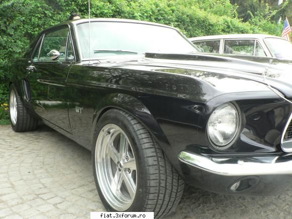 Primul eveniment Retromobil din 2008 - coupe - Classic corner