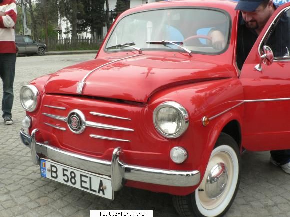Primul eveniment Retromobil din 2008 - coupe - Classic corner
