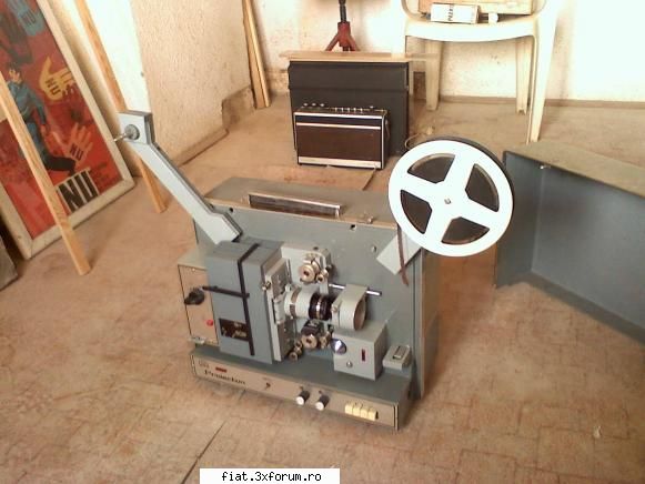Proiector filme pelicula 16mm IOR. - Si poza 2, Arata mult mai bine decat in poze - Anunturi