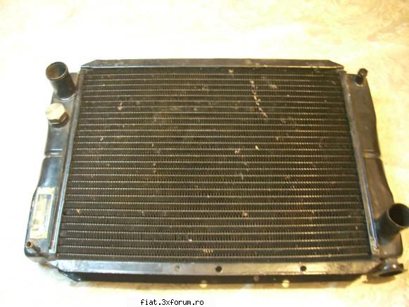 Radiator DACIA nou din cupru - Radiator Dacia nou-nout nefolosit Este din cupru - Anunturi