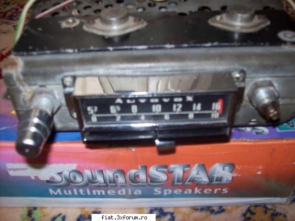 Radio Fiat 1800 - informatii - Din ce am cautat pe net, sunt cel putin doua - Tehnic