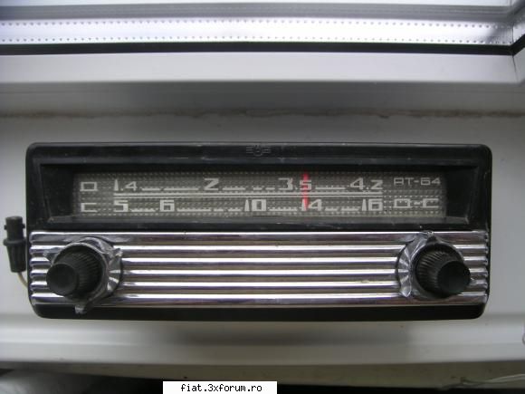 Radio ruznac de vanzare - cum se vede in poza. e in stare foarte buna, pe - Anunturi
