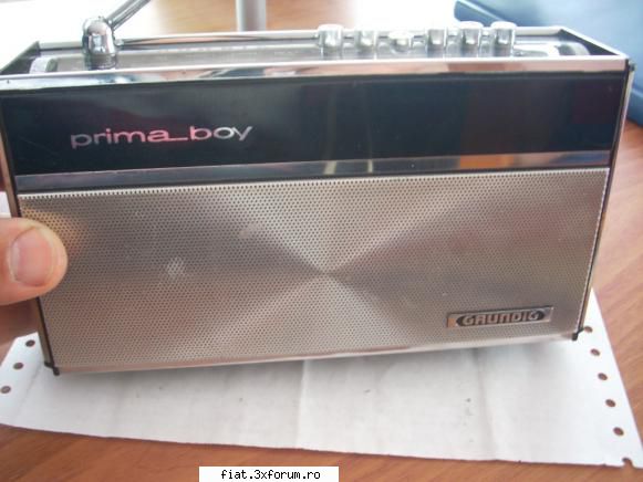 Radiouri - Adaug un radio GRUNDIG prima boy, autentic, made - Anunturi