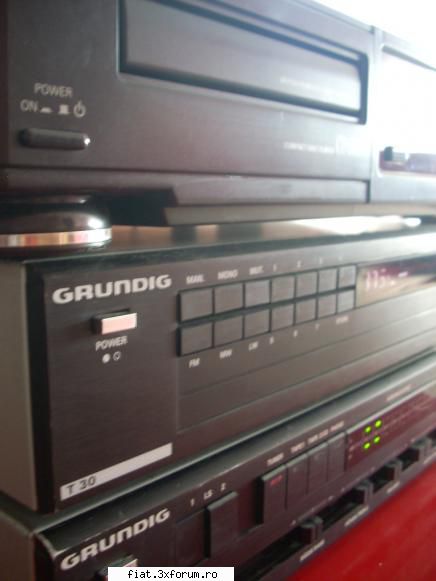 Radiouri - Adaug inca un radio VEF 206, identic cu cel de - Anunturi