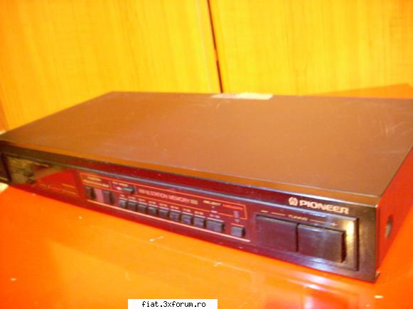 Radiouri - Adaug un tuner radio PIONEER original Made in - Anunturi